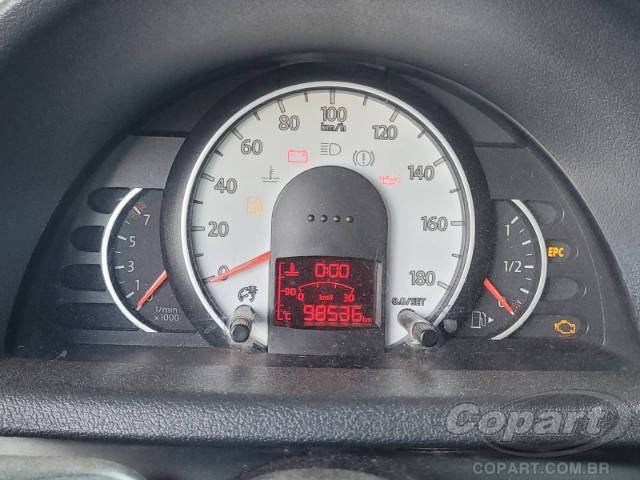 2013 VOLKSWAGEN GOL 