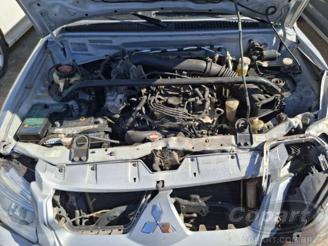 2010 MITSUBISHI PAJERO TR4 