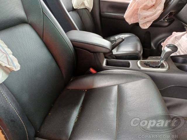 2021 TOYOTA HILUX CD 