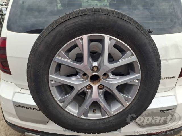 2014 VOLKSWAGEN FOX 