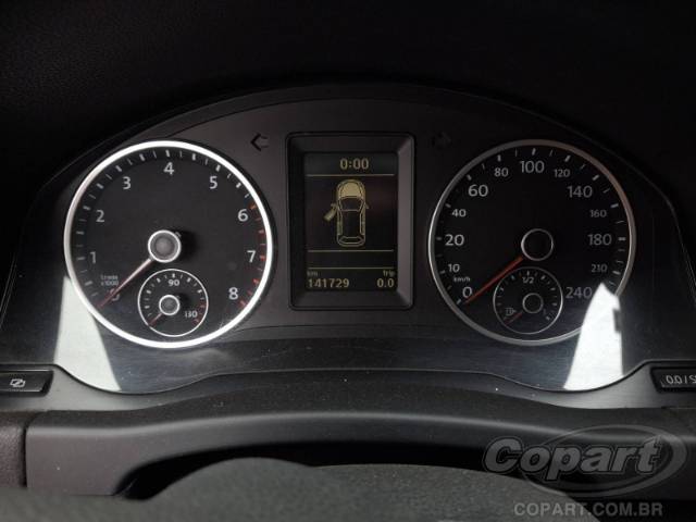 2011 VOLKSWAGEN TIGUAN 