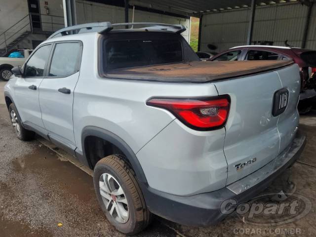 2017 FIAT TORO 