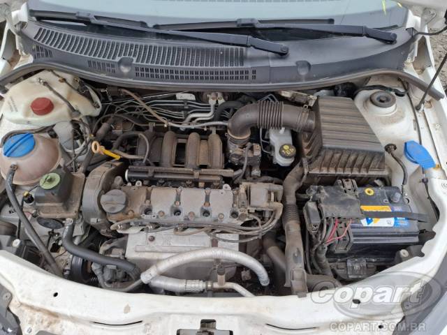 2017 VOLKSWAGEN VOYAGE 
