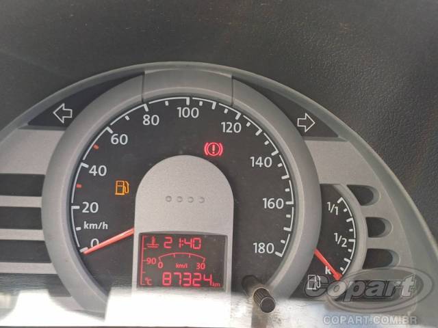 2011 VOLKSWAGEN GOL 