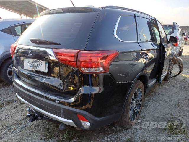2016 MITSUBISHI OUTLANDER 