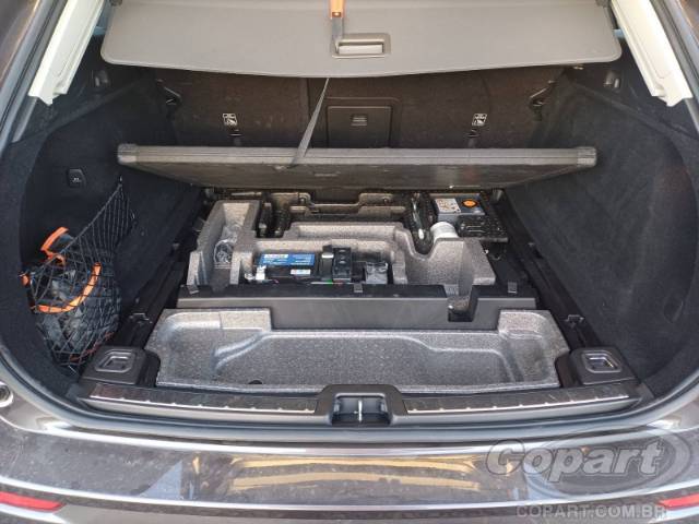 2022 VOLVO XC60 