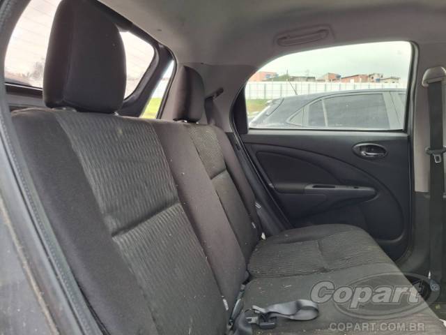 2015 TOYOTA ETIOS 
