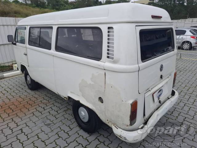 2010 VOLKSWAGEN KOMBI 