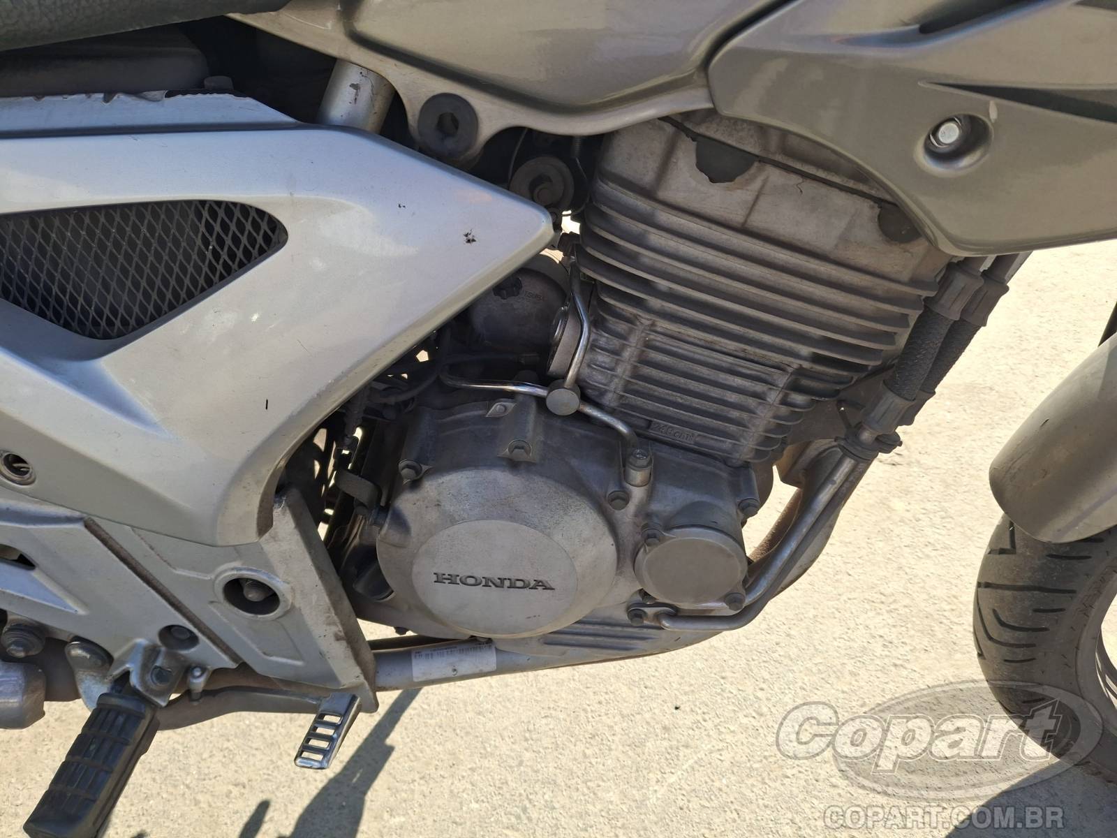 Foto 6 de 10: 2008 HONDA CBX 250