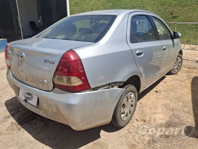 2017 TOYOTA ETIOS SEDA 