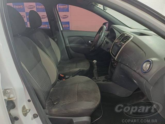 2019 RENAULT SANDERO 