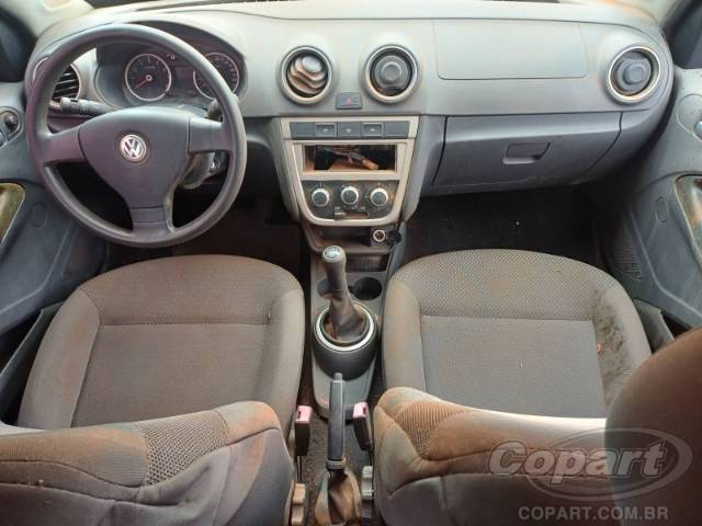 2012 VOLKSWAGEN VOYAGE 