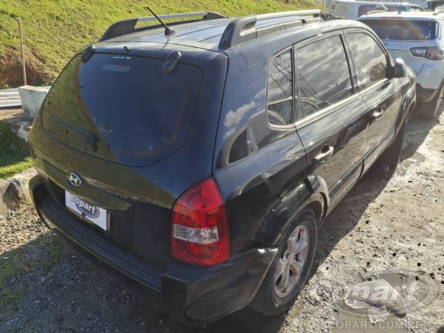 2010 HYUNDAI TUCSON 