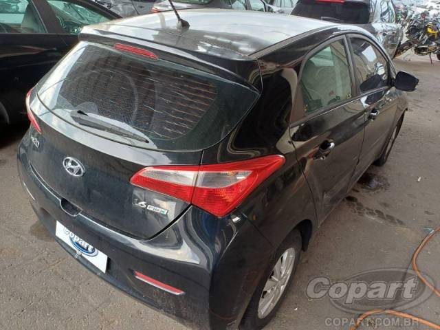 2015 HYUNDAI HB20 