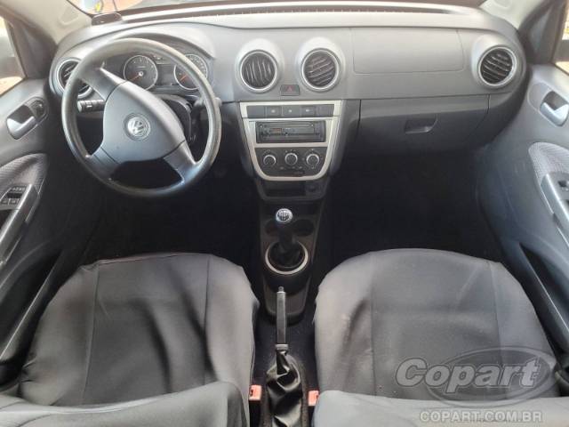 2012 VOLKSWAGEN VOYAGE 