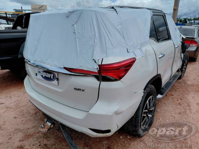 2016 TOYOTA HILUX SW4 