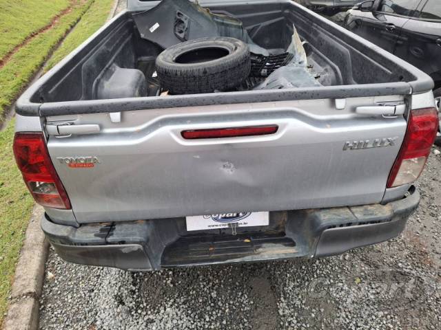 2025 TOYOTA HILUX CS 