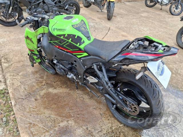 2023 KAWASAKI NINJA ZX-10R 