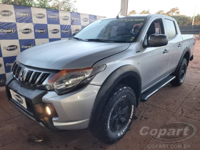 2024 MITSUBISHI L200 TRITON 