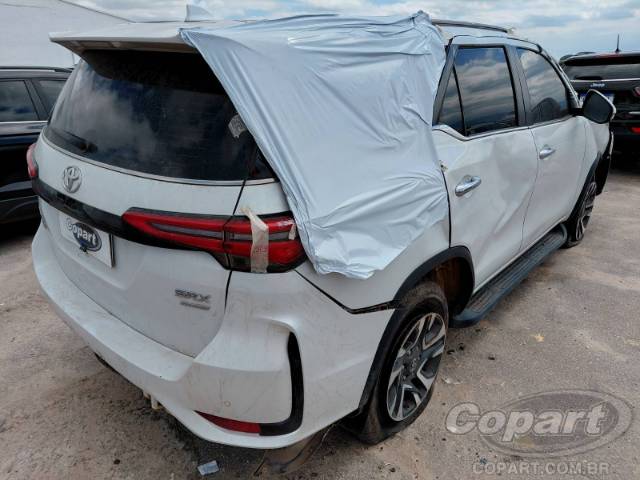 2025 TOYOTA SW4 