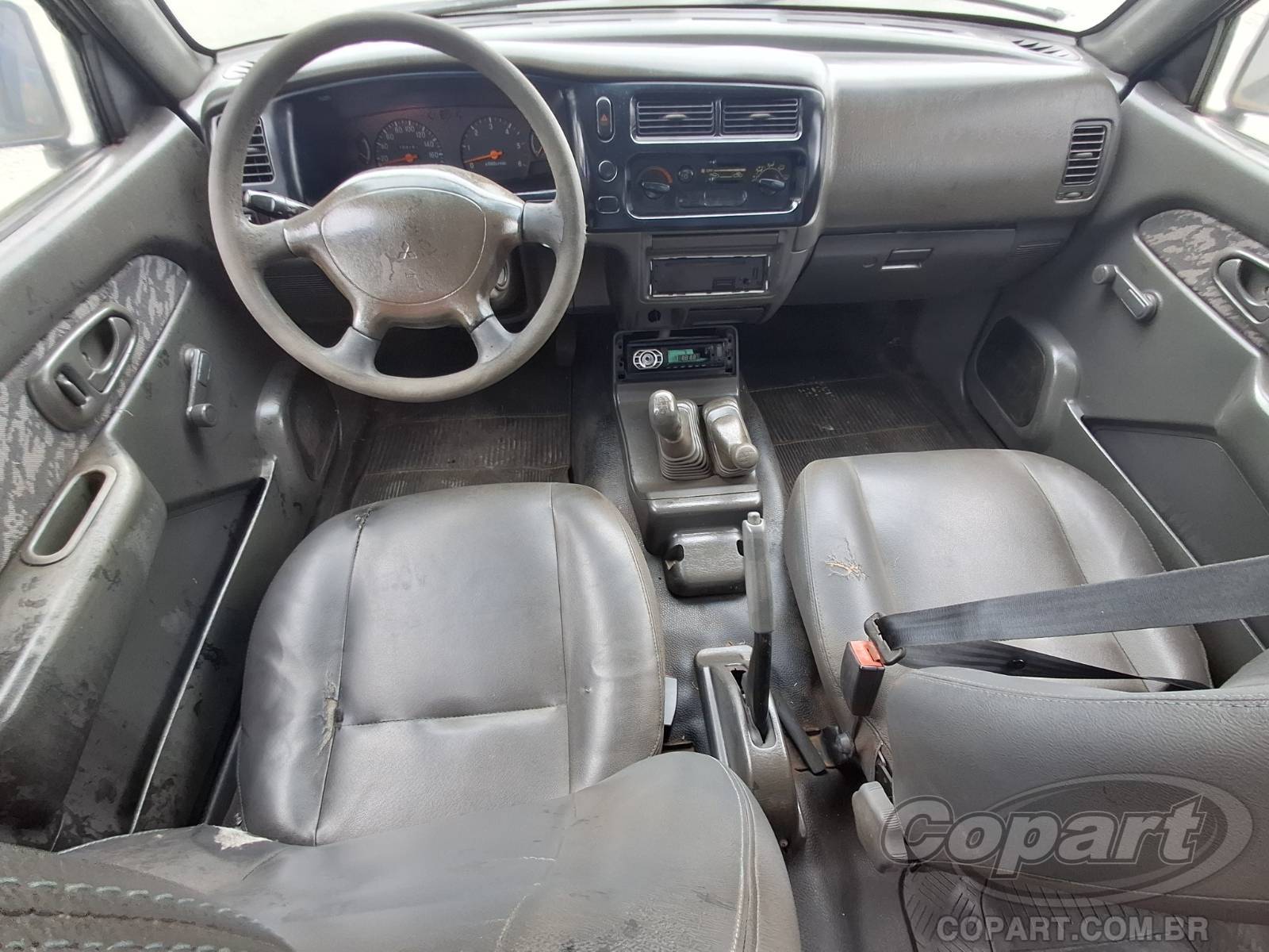 2009 MITSUBISHI L200 OUTDOOR CD — foto 9 de 12