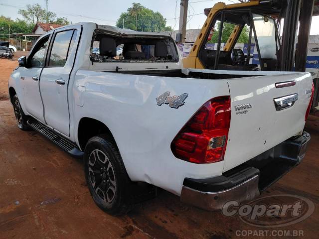2021 TOYOTA HILUX CD 