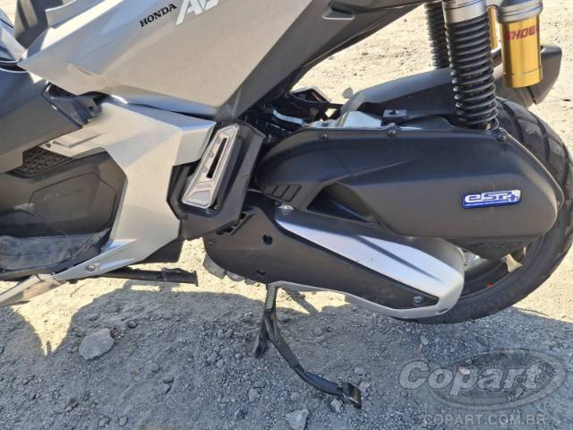 2025 HONDA ADV 