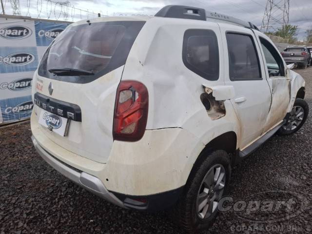 2019 RENAULT DUSTER 