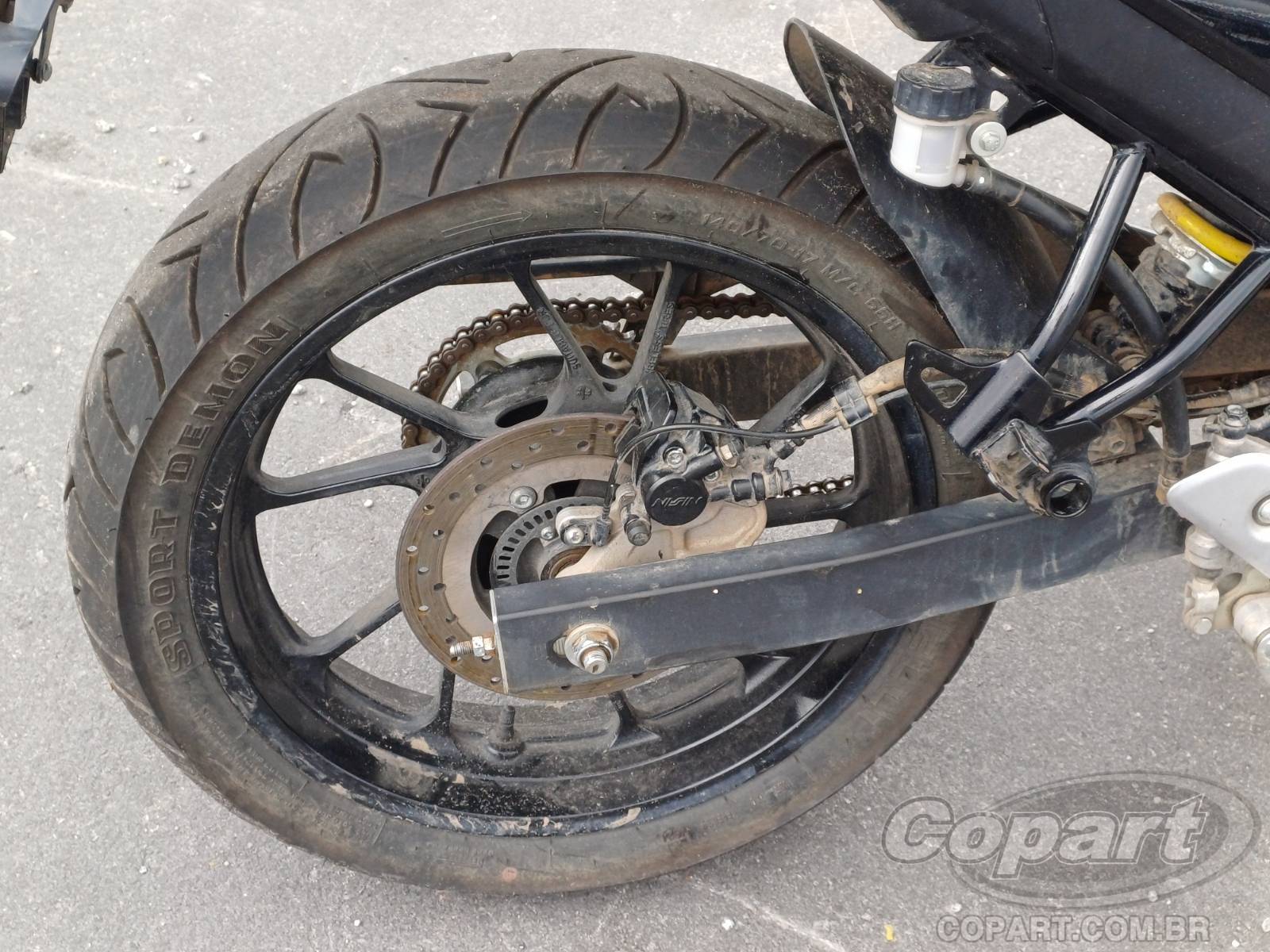 Foto 7 de 10: 2025 YAMAHA FZ25 FAZER