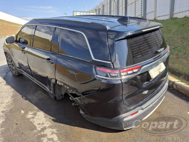 2023 JEEP COMMANDER 