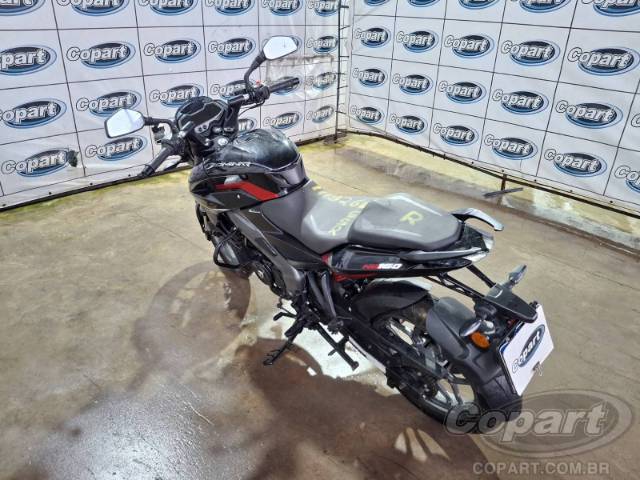 2026 BAJAJ DOMINAR 