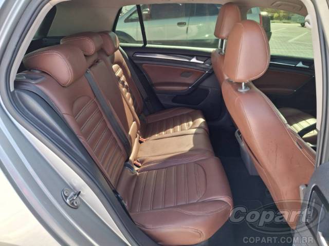 2015 VOLKSWAGEN GOLF 