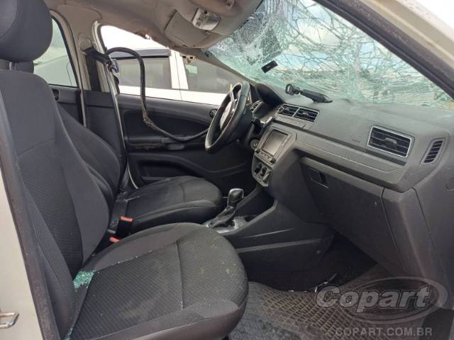 2021 VOLKSWAGEN VOYAGE 