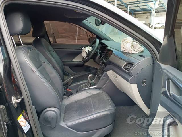 2022 VOLKSWAGEN T-CROSS 