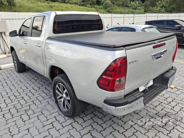 2017 TOYOTA HILUX CD 