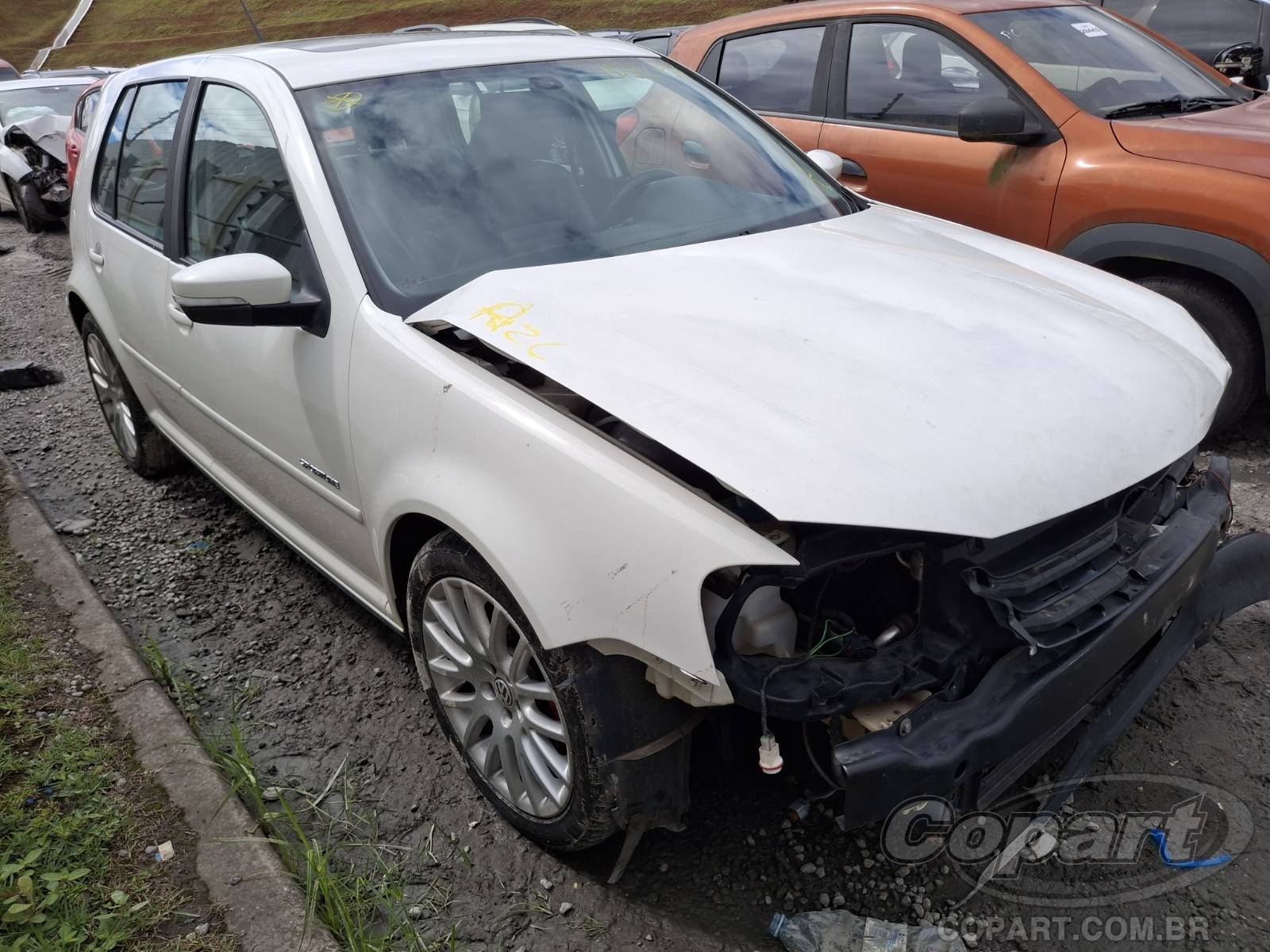 Veículo VW - VolksWagen Volkswagen VOLKSWAGEN GOLF 1.6 Total Flex 2014 em leilão