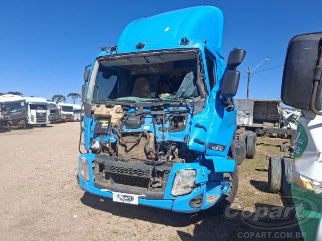 2024 VOLVO VM 