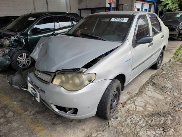 2010 FIAT SIENA 