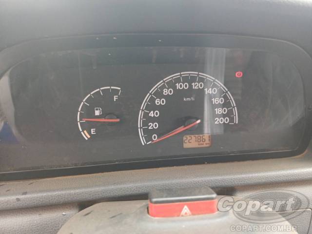 2004 FIAT UNO 