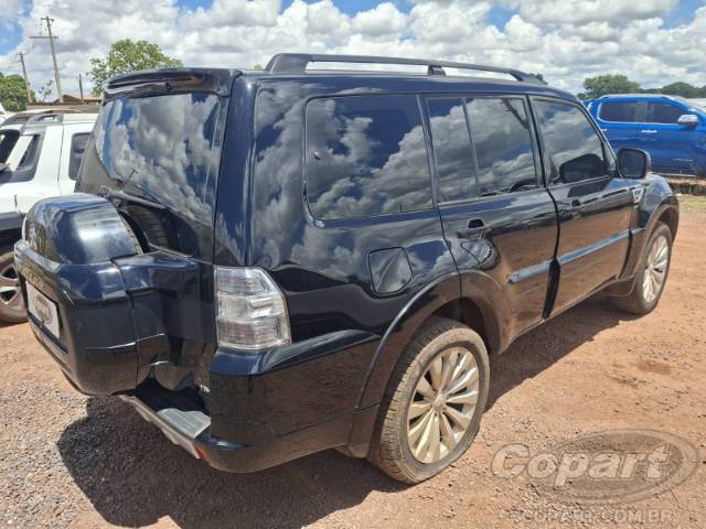 2016 MITSUBISHI PAJERO FULL 