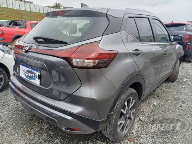 2022 NISSAN KICKS 