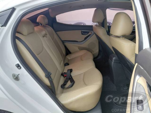 2012 HYUNDAI ELANTRA 