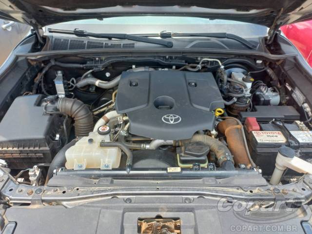 2023 TOYOTA HILUX CD 