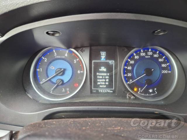 2016 TOYOTA HILUX CD 
