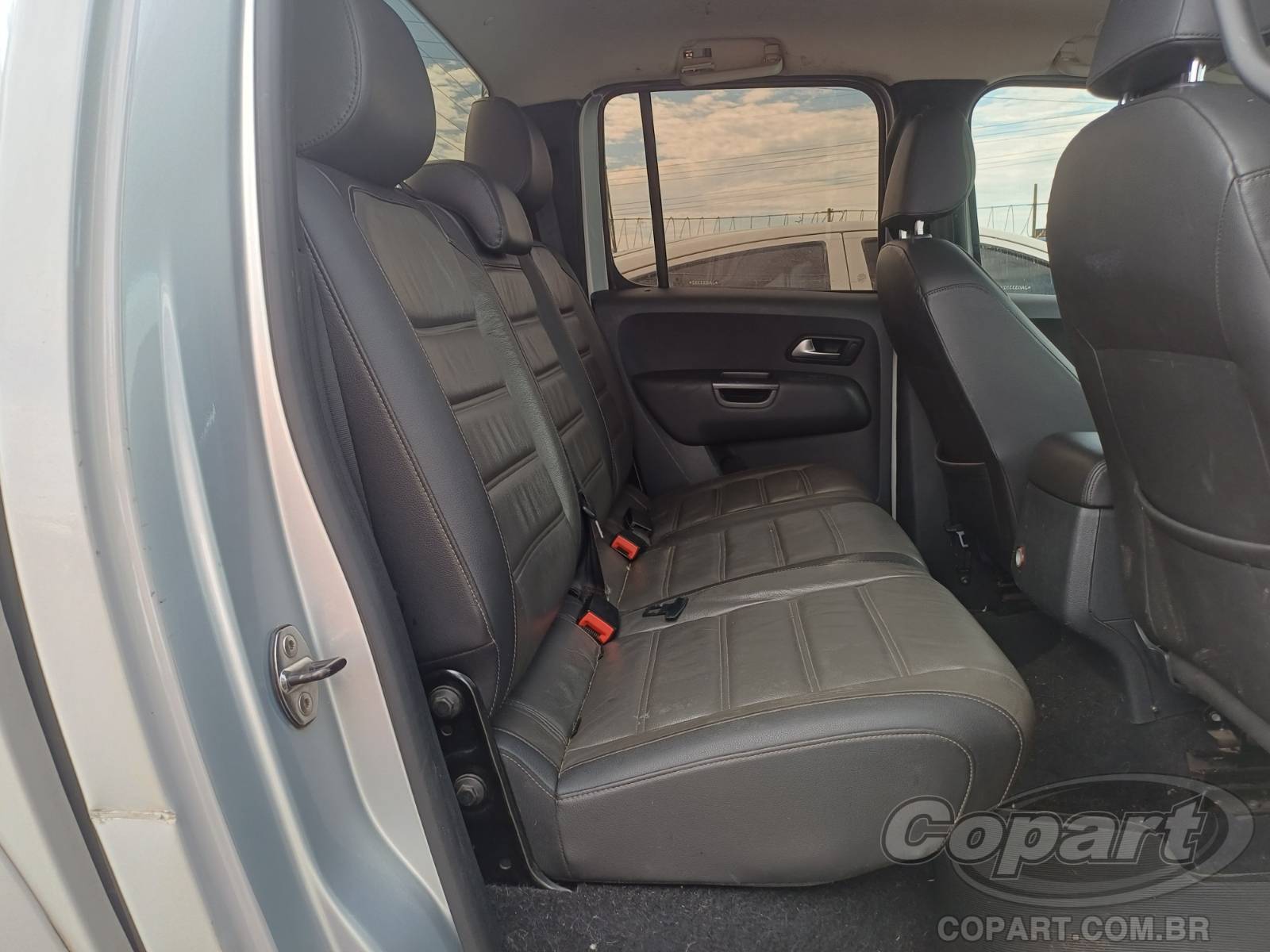 2018 VOLKSWAGEN AMAROK — foto 6 de 11