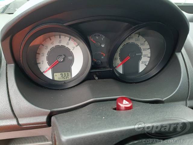 2009 FORD FIESTA SEDAN 