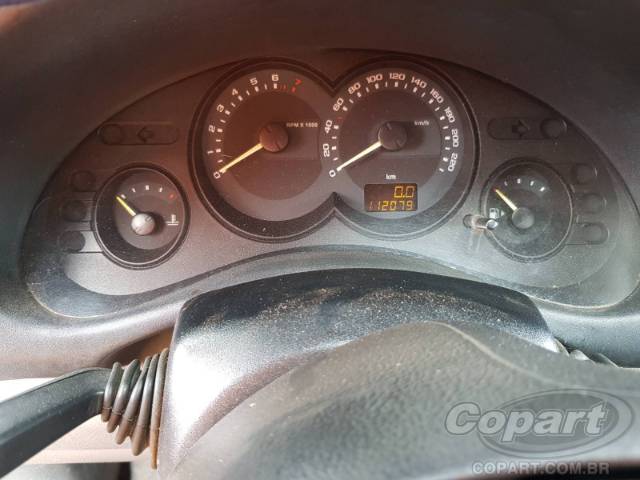 2012 CHEVROLET CLASSIC 