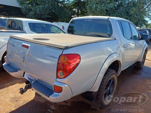 2009 MITSUBISHI L200 TRITON 