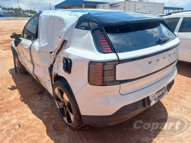 2024 VOLVO EX30 