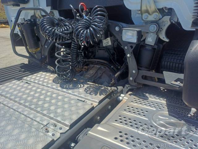 2025 MERCEDES-BENZ Actros 